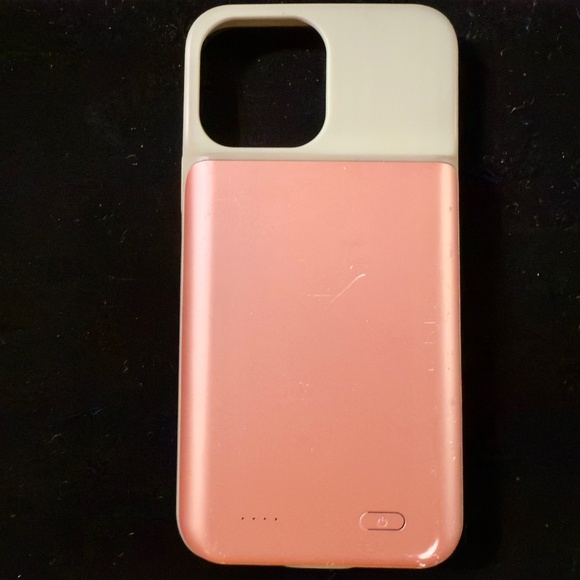 $40 Amazon rose gold power case for iPhone 13 Pro Max - Picture 1 of 1